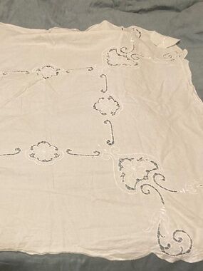 Vintage Linen Square Table Cloth